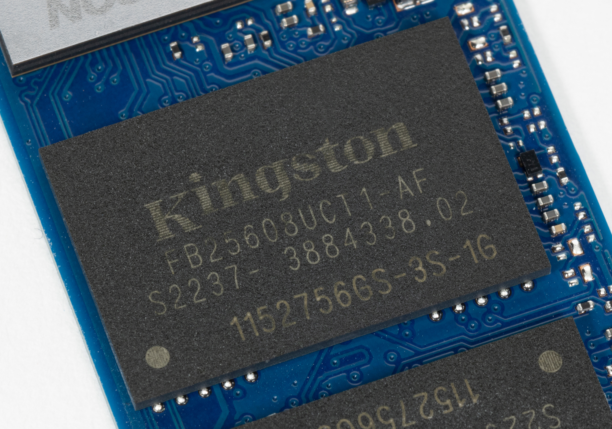 Kingston nv2 snv2s 1000g. Ссд 1 ТБ. Kingston nv2. Бюджетные ссд. SSD накопитель Kingston nv2 m.2 2280 1 ТБ (snv2s/1000g).