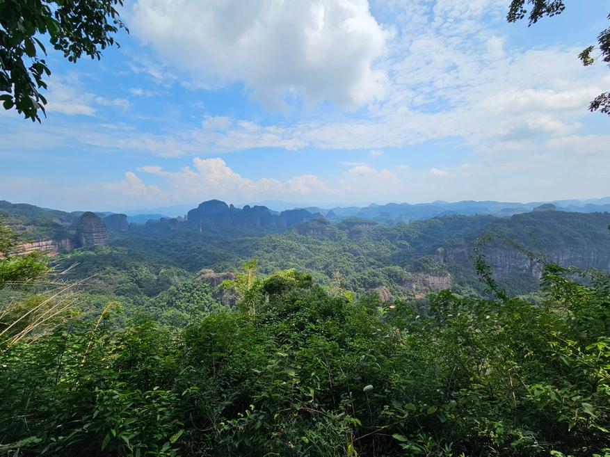 Китаю 4 тысячи лет. Китай великая китайская стена. Китаю 4 тысячи лет. Император у-ди династии хань. Китайский император династии хань.