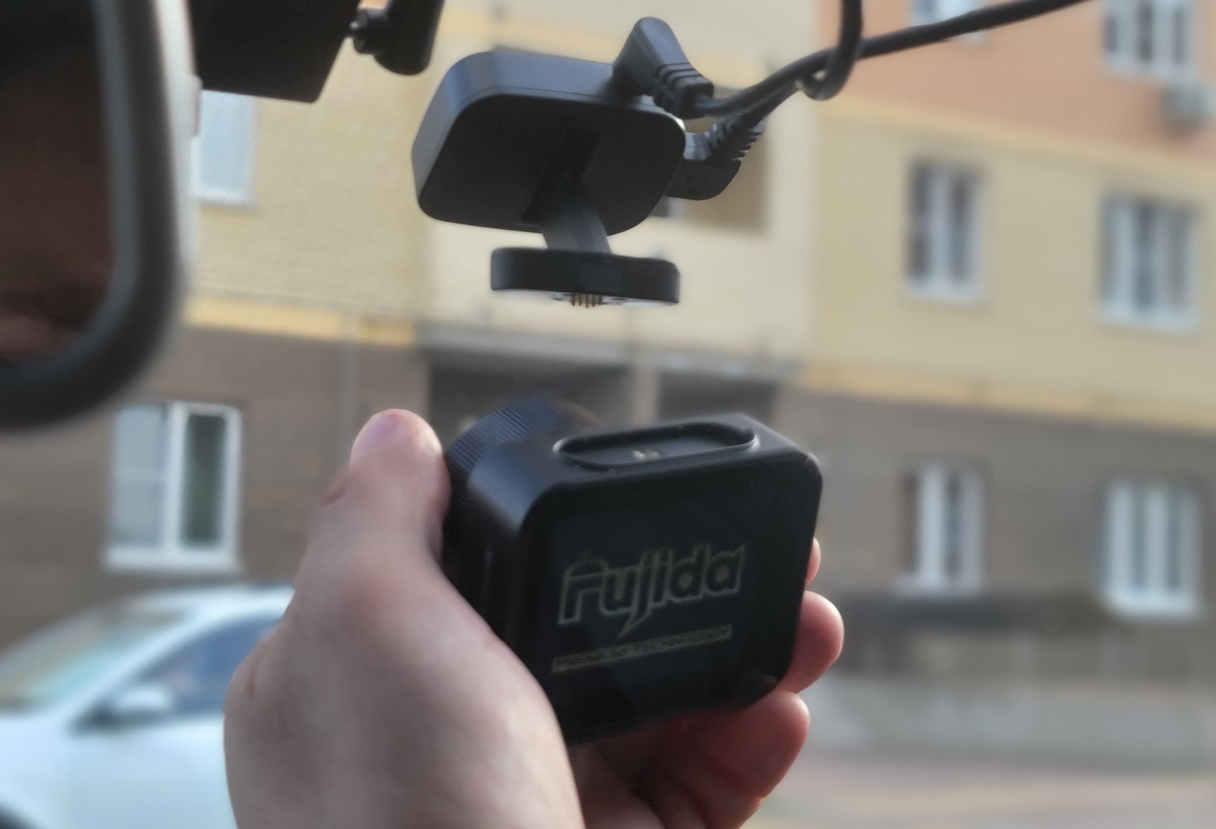 Fujida zoom mirror видеорегистратор full hd с двумя камерами и функцией парковки