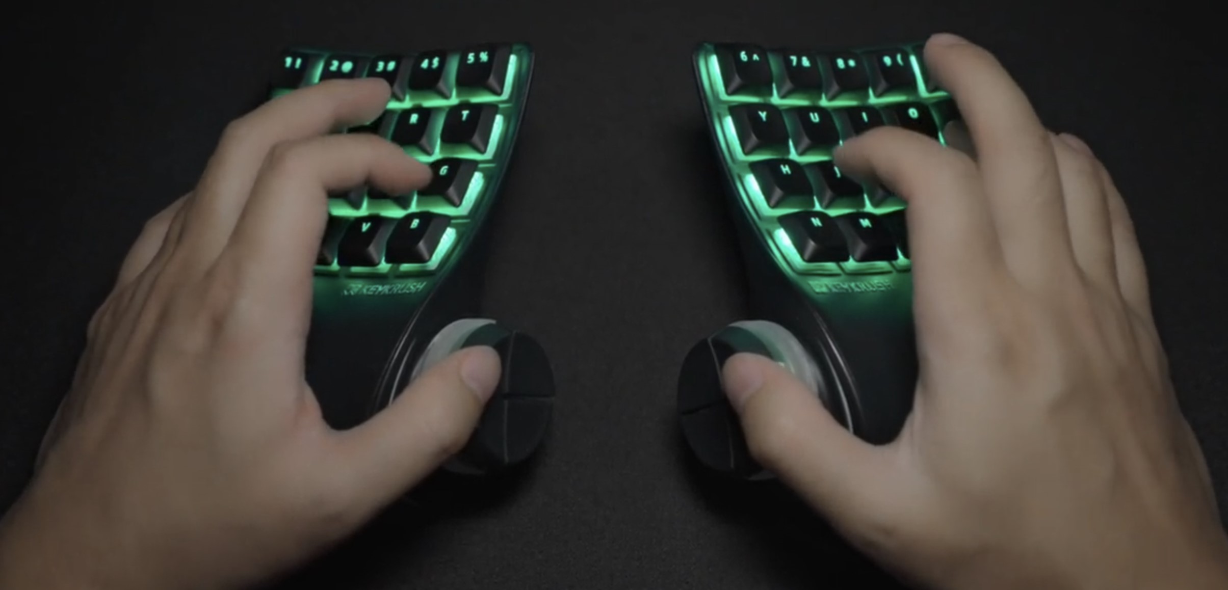 Представлена эргономичная раздельная клавиатура KEYKRUSH ORCA на ...