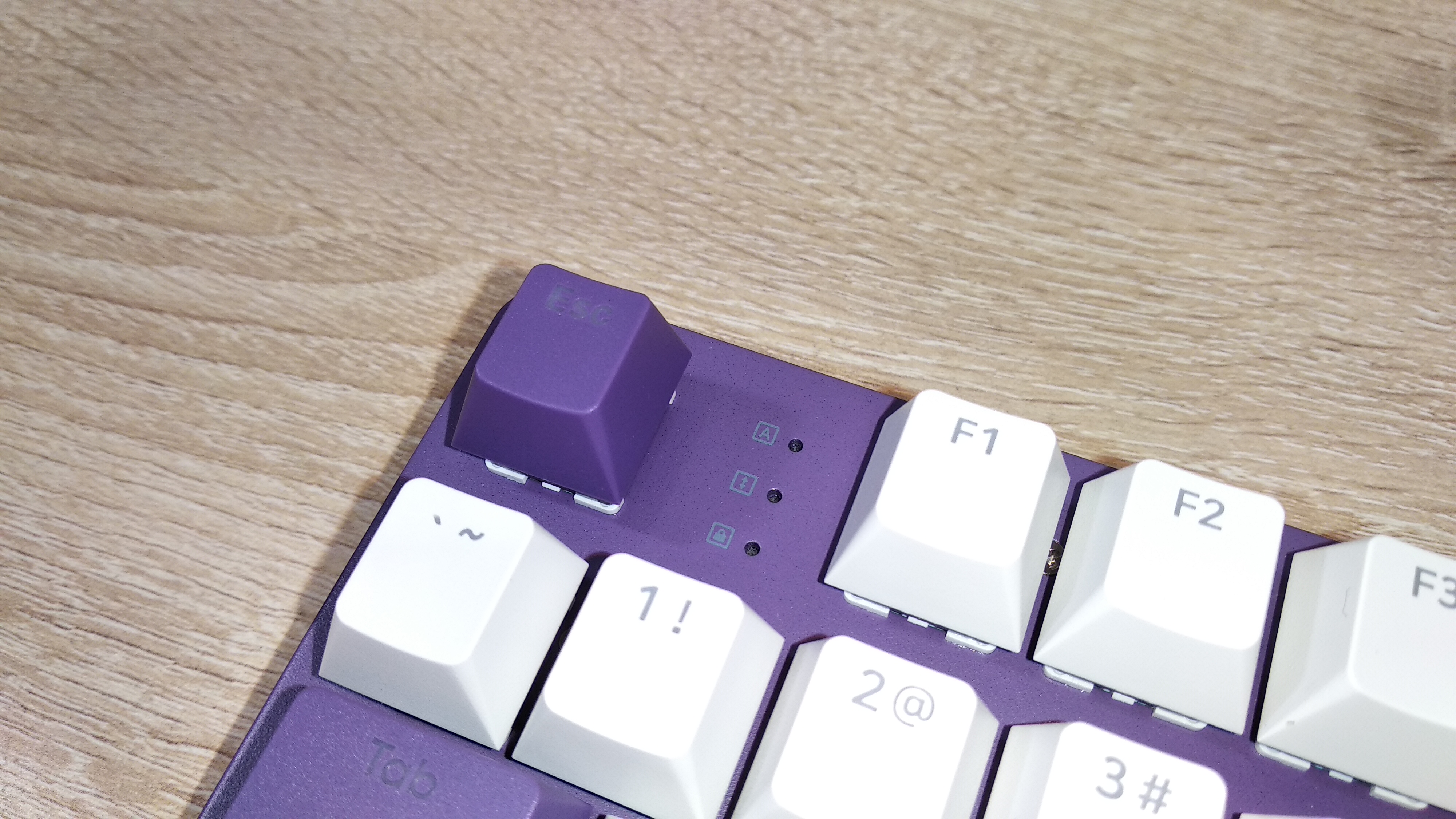 Red square keyrox tkl g3ms purple