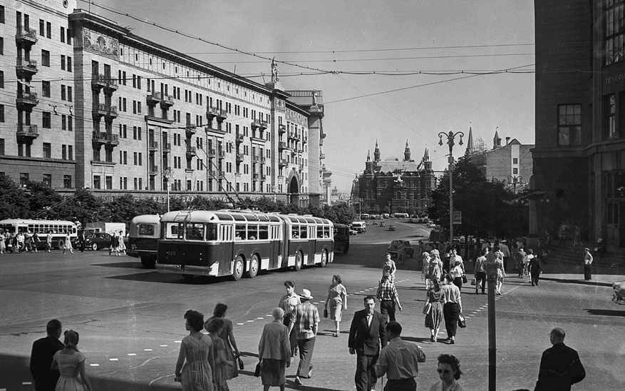 1961 г.