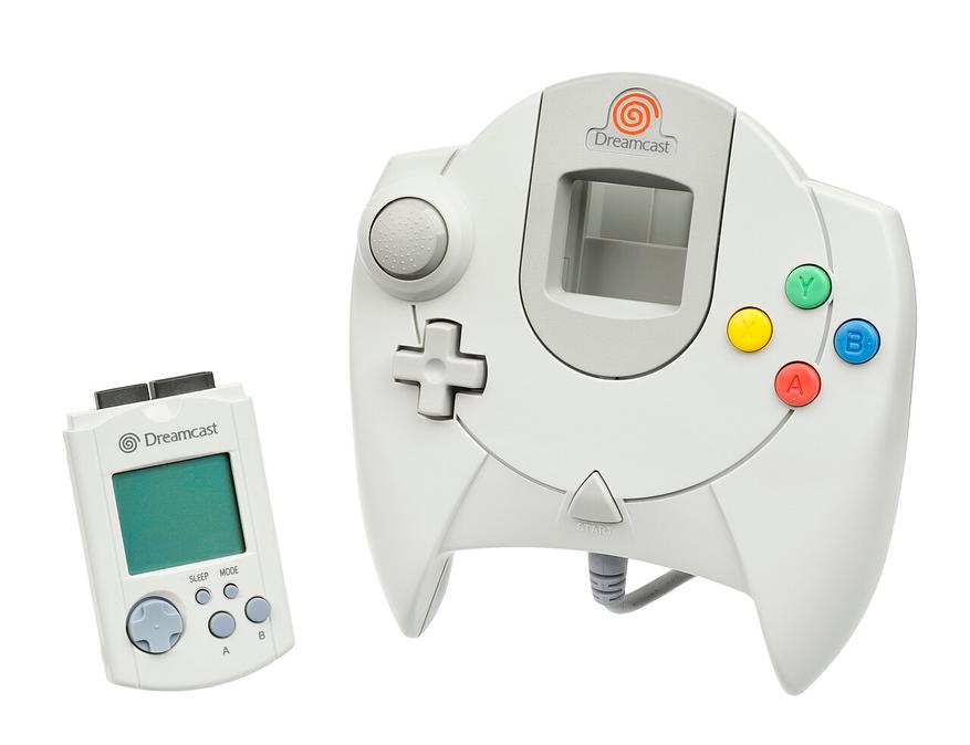 Контроллер Dreamcast имеет два разъема расширения для использования нескольких аксессуаров, таких как VMU