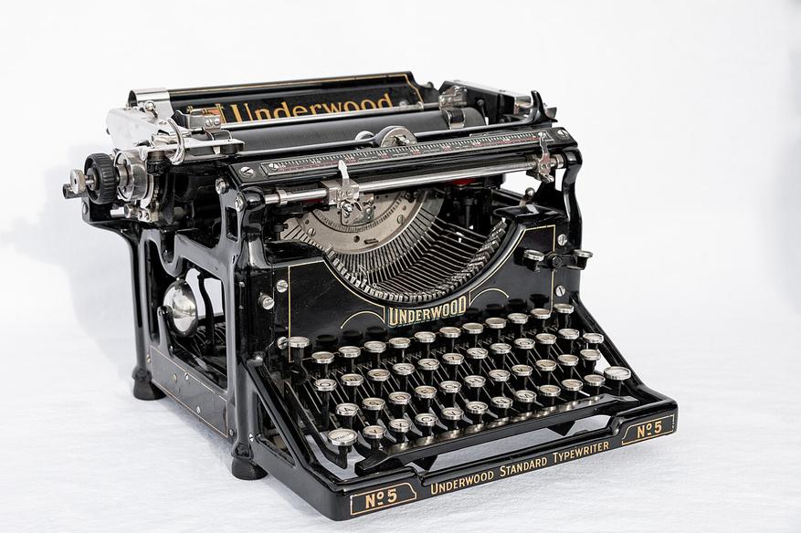 Печатная машинка Underwood No. 5 с Shift Lock
