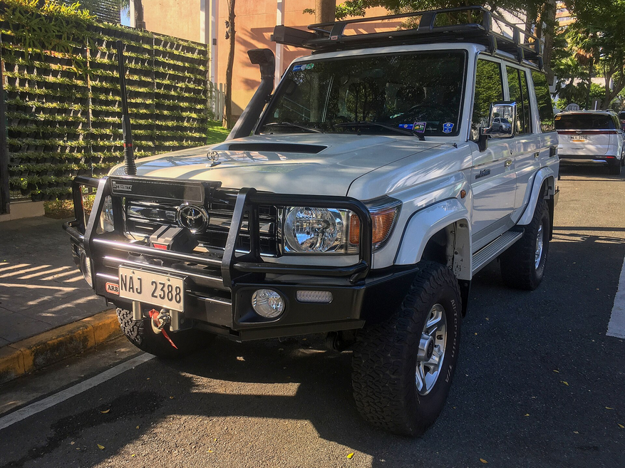 Toyota Land Cruiser J70