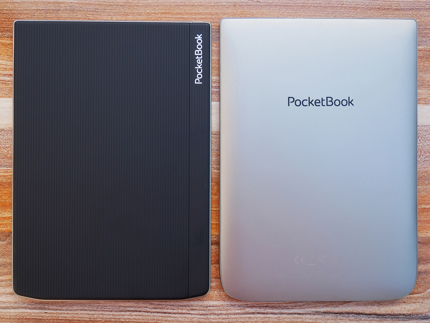 Pocketbook 743