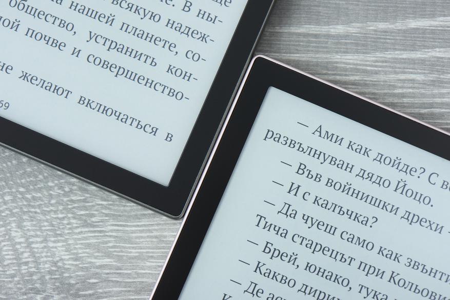 PocketBook 700 Era Lite (слева) и PocketBook 700 Era (справа)
