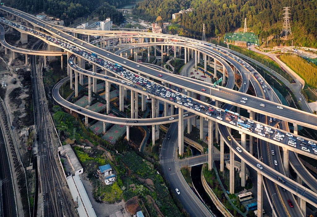 Дорога шоссейного типа как называется. Магистраль Чунцин-Хунань. Гуйян развязка Китай. Авторазвязки в Шанхай. Эстакады Токио.