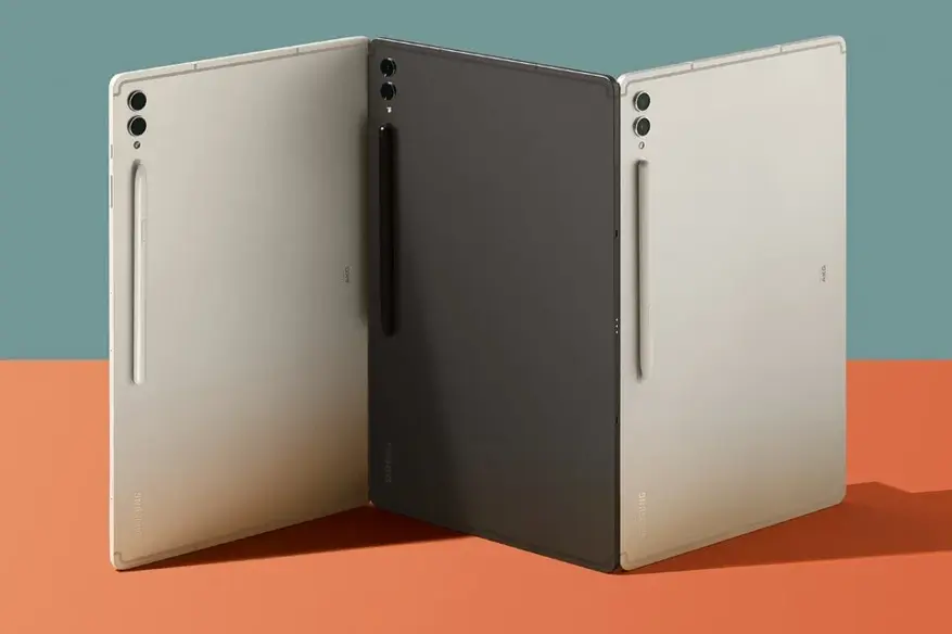Tab s25 ultra. Galaxy tab s9+.