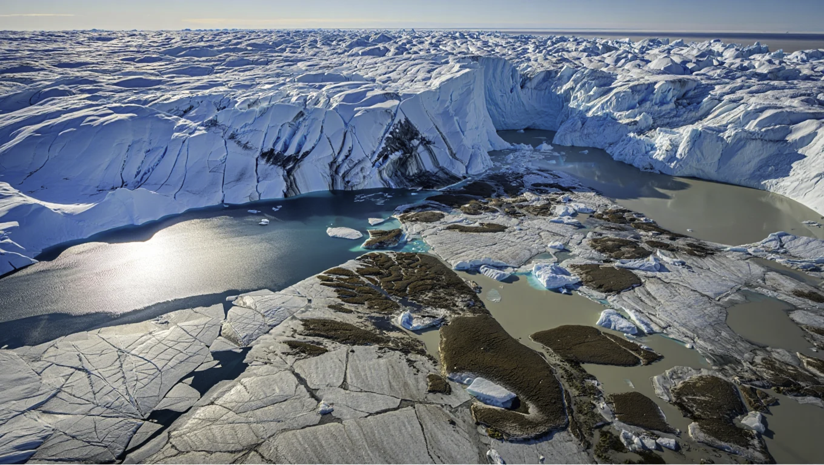 Таяние вечной мерзлоты: Постепенный процесс или глобальная климатическая угроза? Мнение ученых