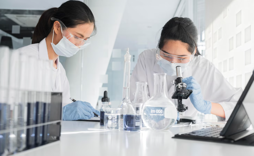 Японские учёные научили дрожжи «есть» пластик