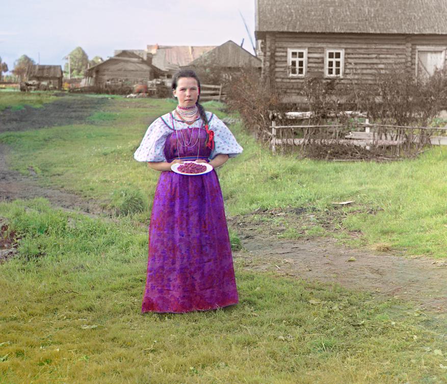 Девушка с земляникой», созданная в 1909 году