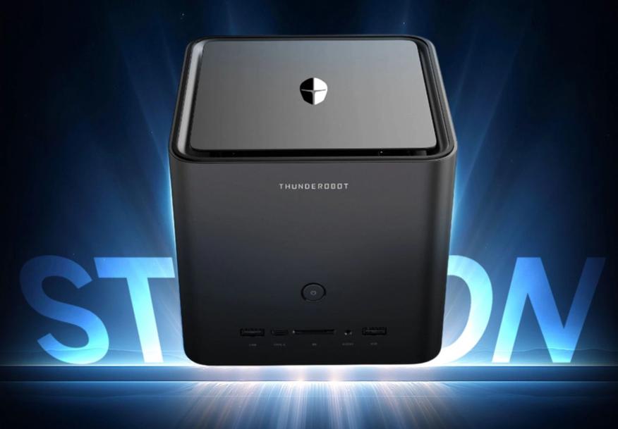 THUNDEROBOT Station: mini PC en formato compacto visto desde el frontal