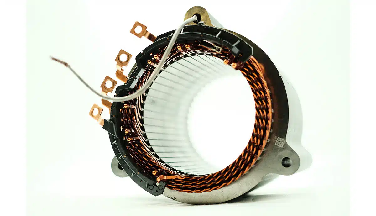 Исследование RWTH Ахена: Электродвигатели становятся компактнее и экономичнее благодаря новым технологиям