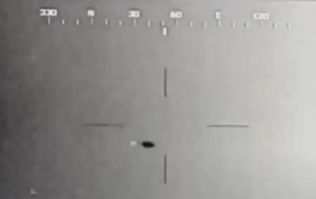 Военнослужащий ВМС США впервые официально сообщил о встрече с НЛО на службе