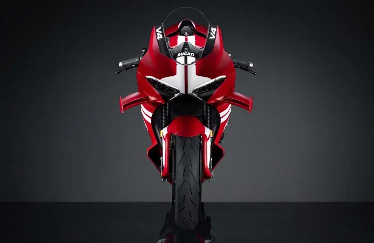 Superleggera V4 Centenari