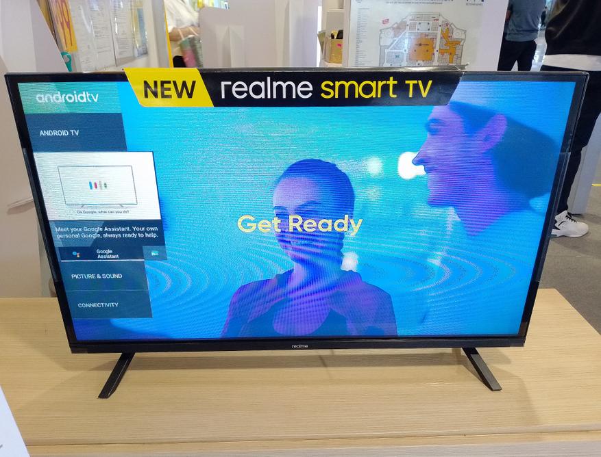 Интерфейс Smart TV со стриминговыми приложениями. Картинка визуализирует смену парадигмы, когда вместо двух физических тюнеров мы теперь имеем дело с зашифрованными потоками, где HDCP не прощает внутренних разветвлений сигнала.