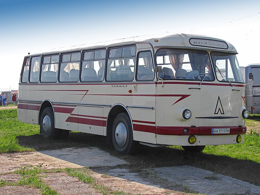 ЛАЗ-965М