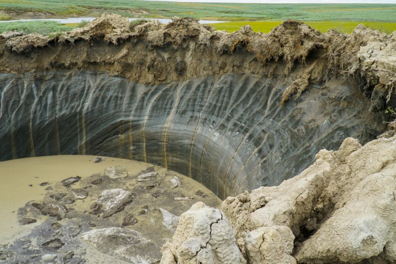 Ученые объяснили происхождение гигантских кратеров в Западной Сибири