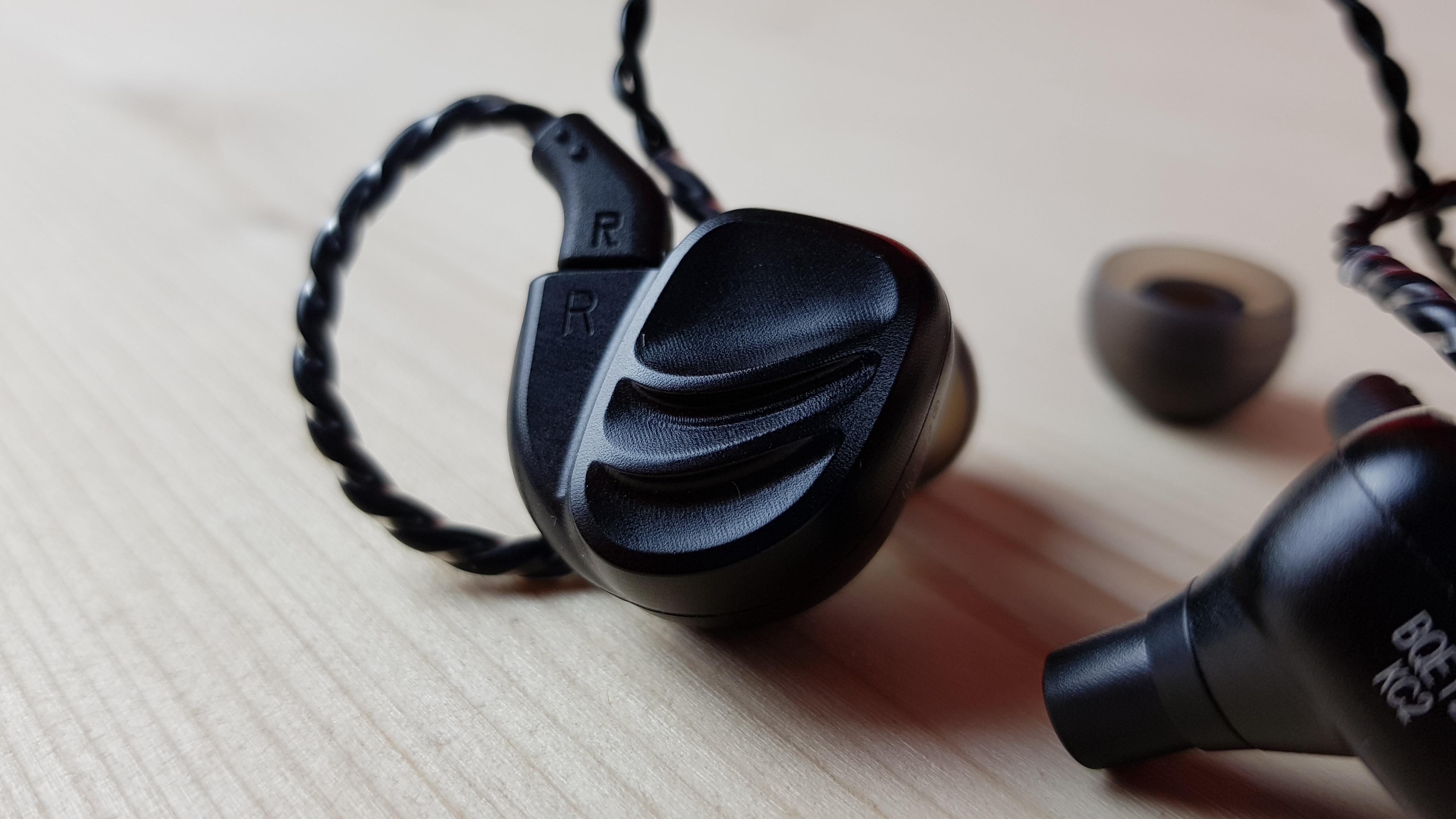 Bqeyz kc2 review outlet