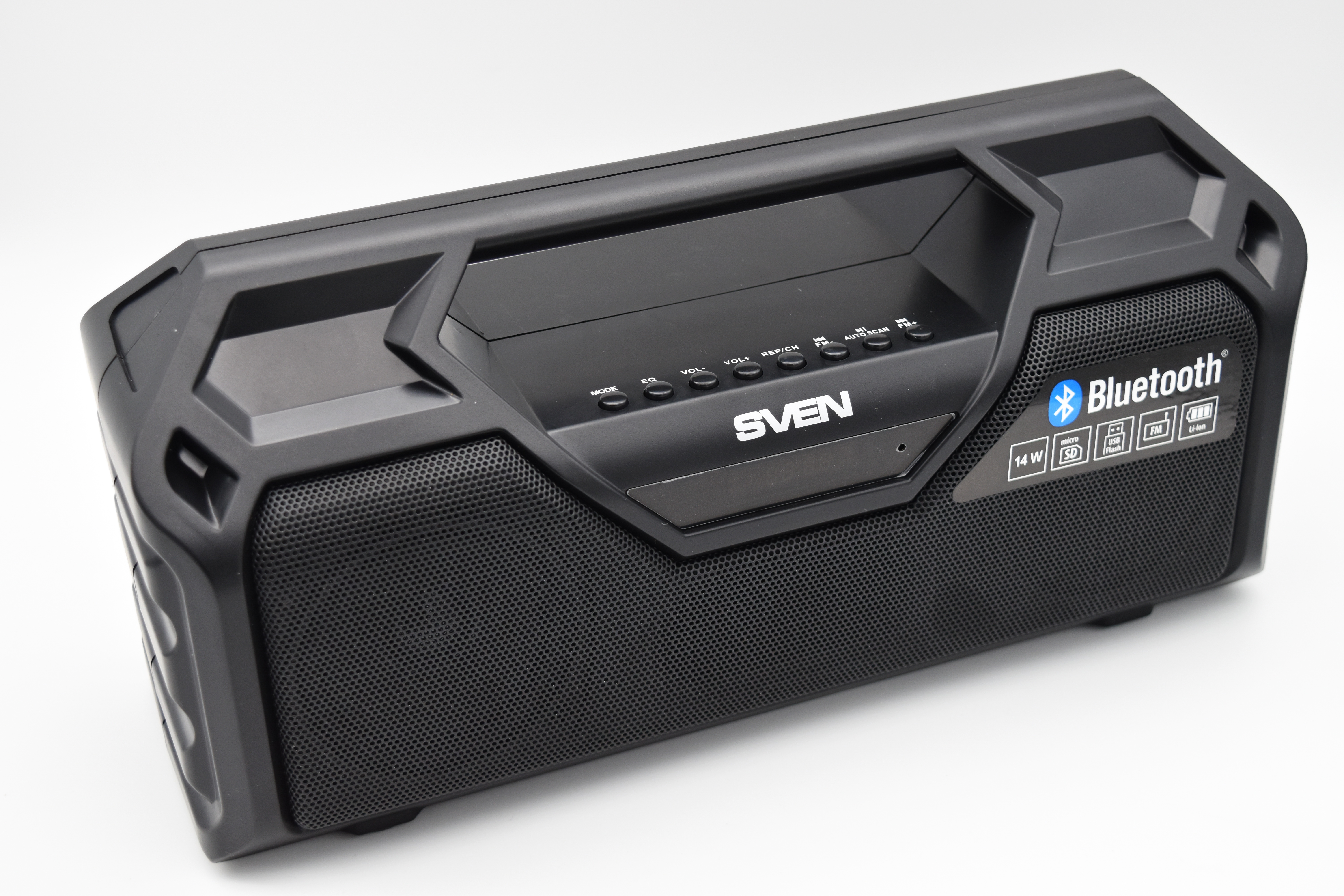 Sven PS-410: брутальная Bluetooth-колонка со встроенным FM-радио / Hi-Fi и  цифровой звук / iXBT Live