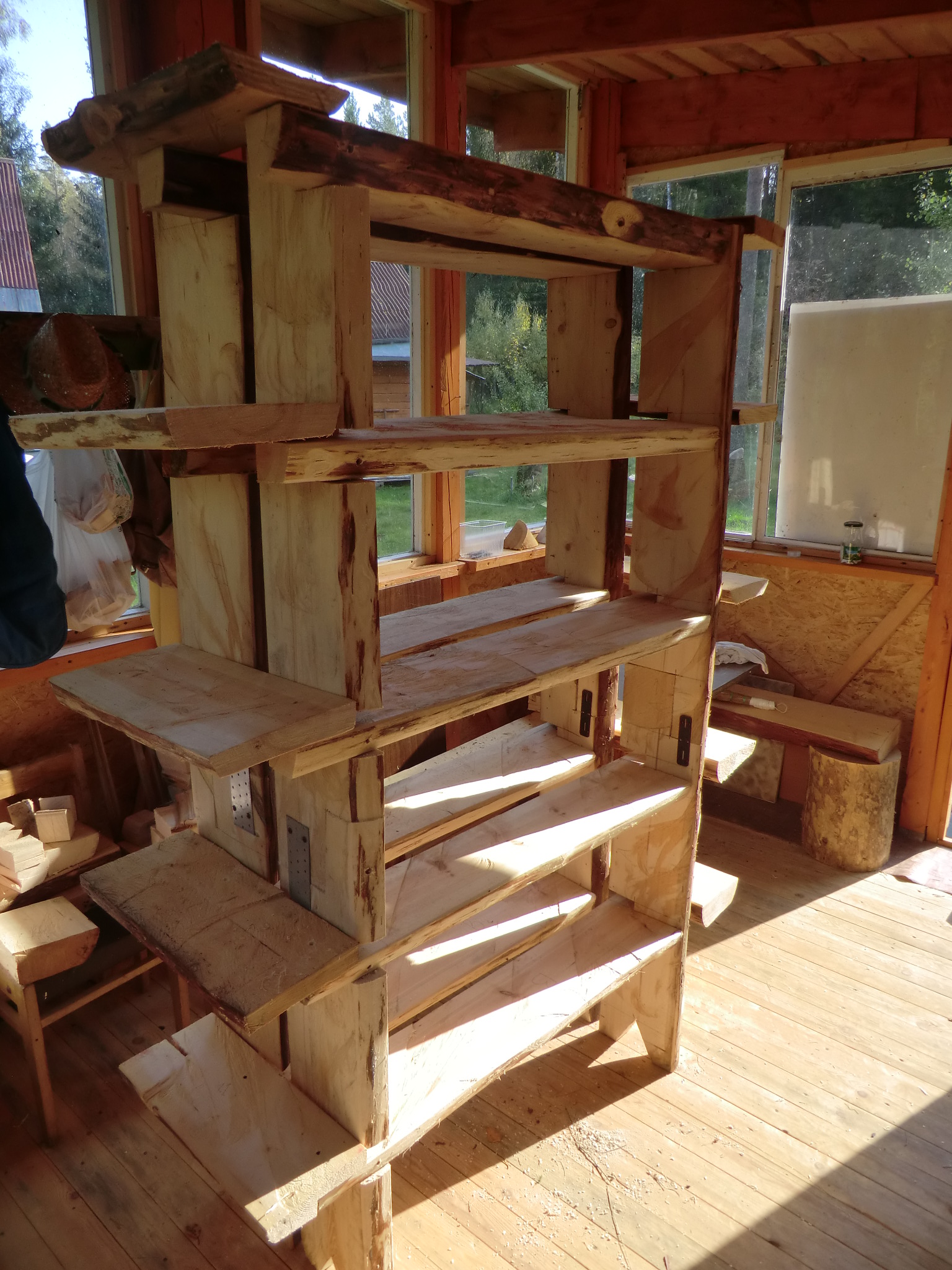 Деревянный стеллаж своими руками - Строительство саун и бань
