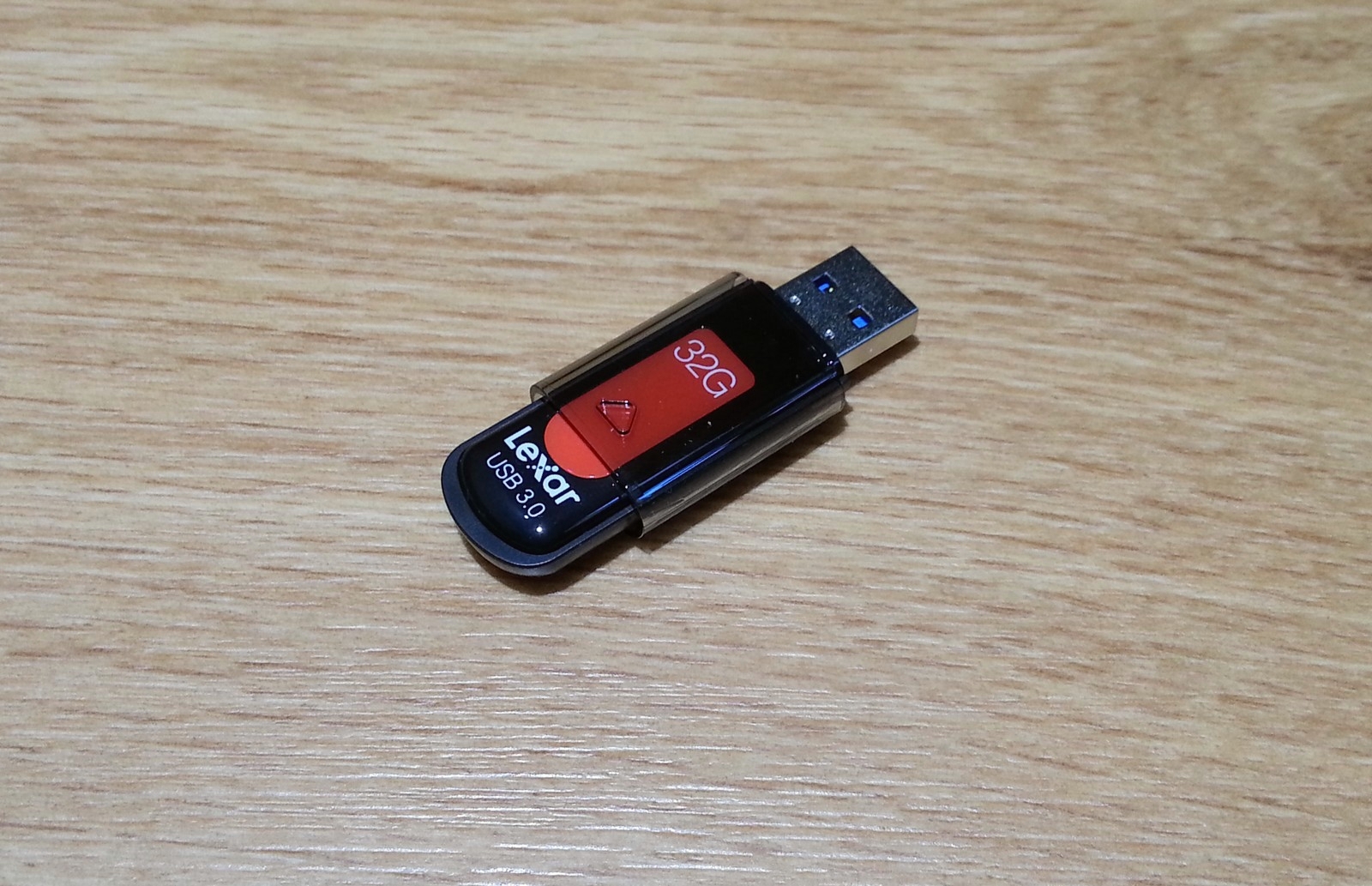 Sd флешка 128. Lexar JUMPDRIVE m22.