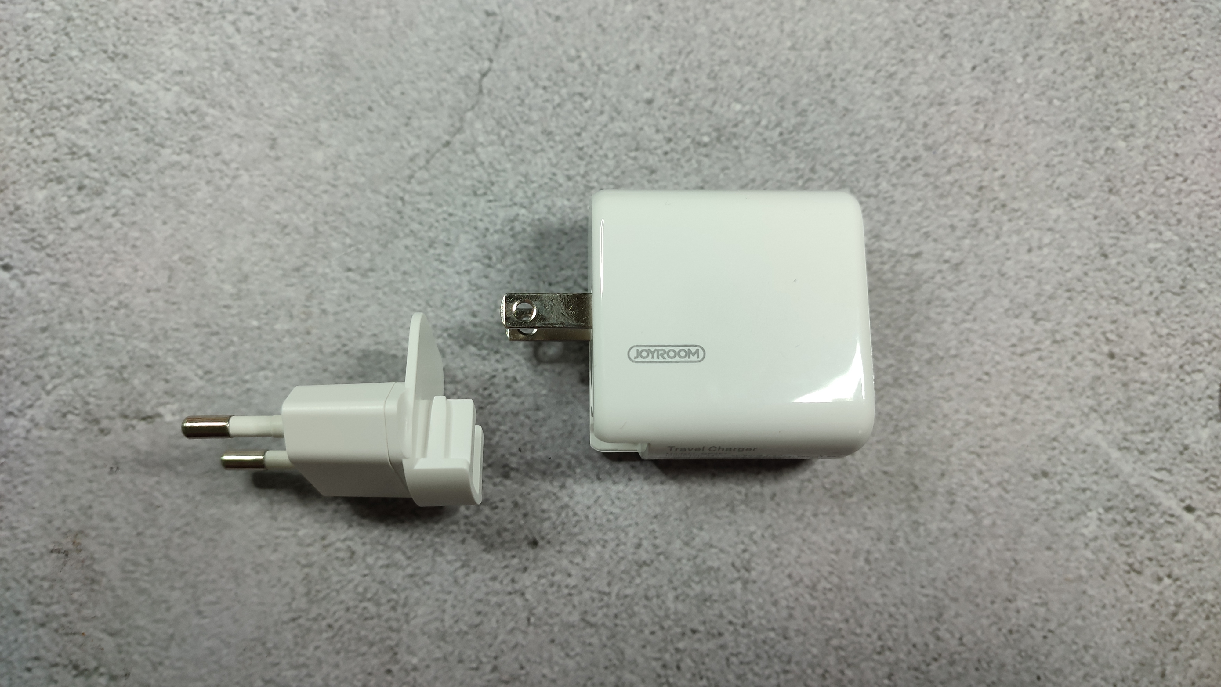 Joyroom l-qp204. Блок питания Joyroom l-qp205. Joyroom l-QP 183. L-qp451 USB+PD 45w + Lightning Cable White.