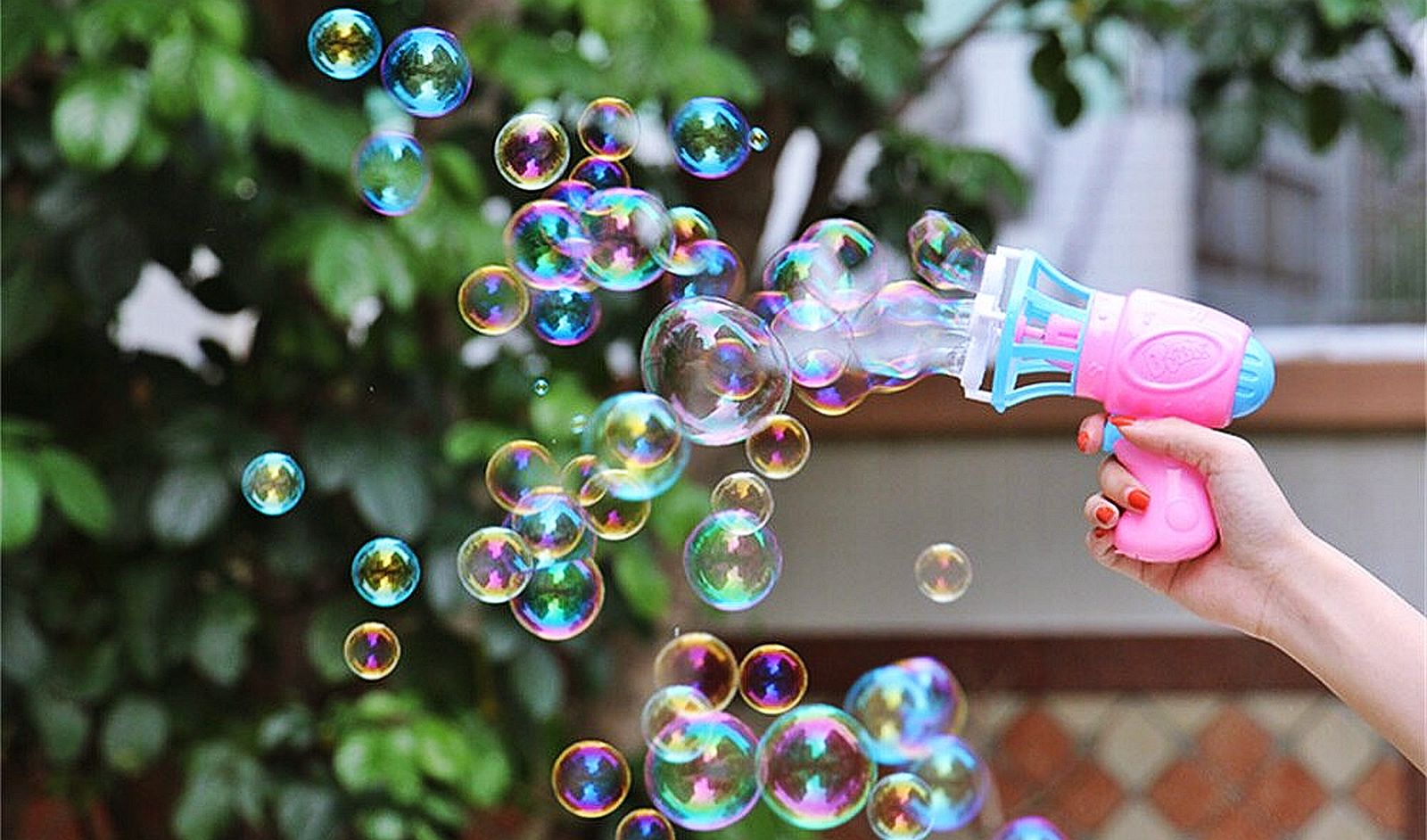 рецепт гигантских мыльных пузырей в домашних условиях | Дзен
