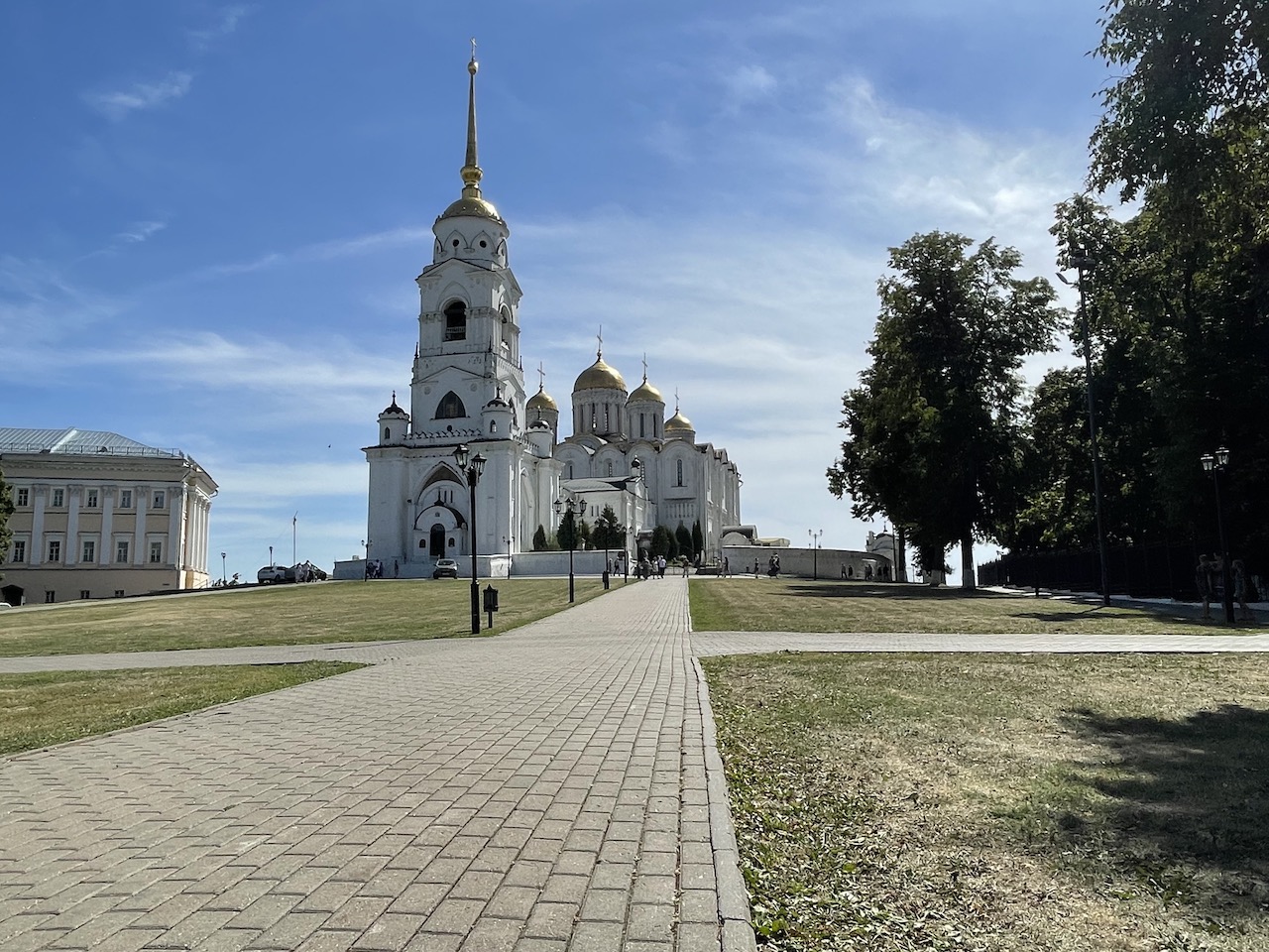 Где увидеть настоящего Рублева «с документами», или Почему нужно побывать в  центре Владимира / Путешествия и туризм / iXBT Live