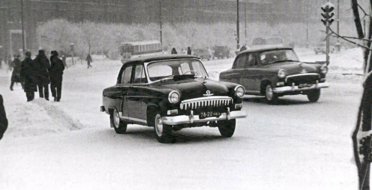 Ретро автомобили, История ретро автомобилей - фото и тест драйвы ретро авто.