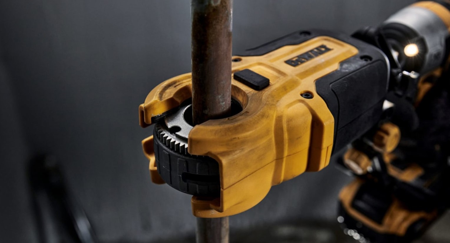 Новые насадки для резки труб DeWALT DWAPVCIR и DWACPRIR / Инструменты /  iXBT Live