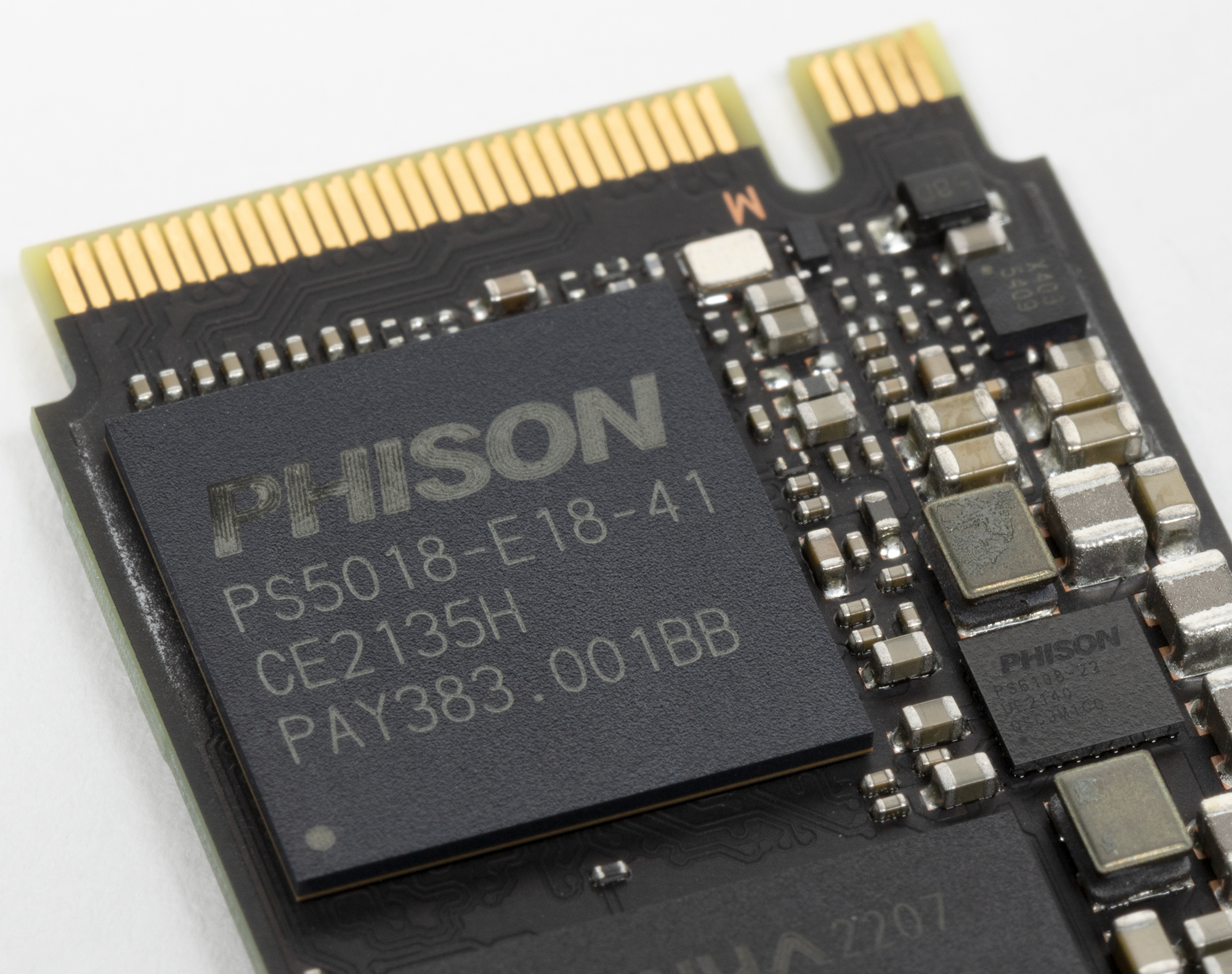 Kingston kc3000 1. Kingston SSD kc3000. 1tb m.2 Kingston kc3000. Флешка с контроллером Phison. ASUS Phison SSD 8gb.