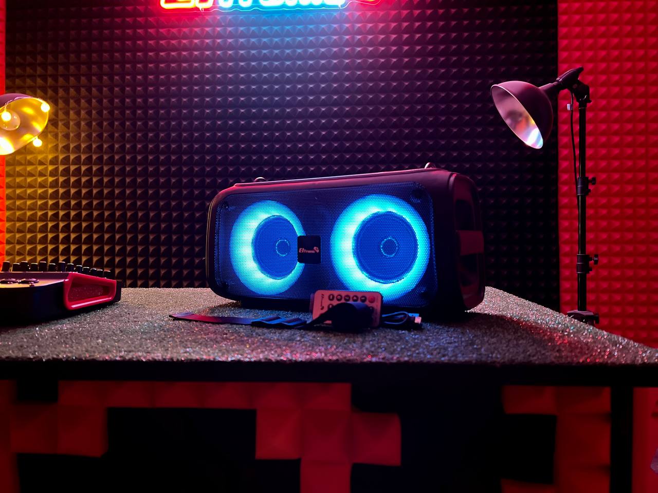 Eltronic 20 38 dance box 200. Eltronic 20 38 dance box 200