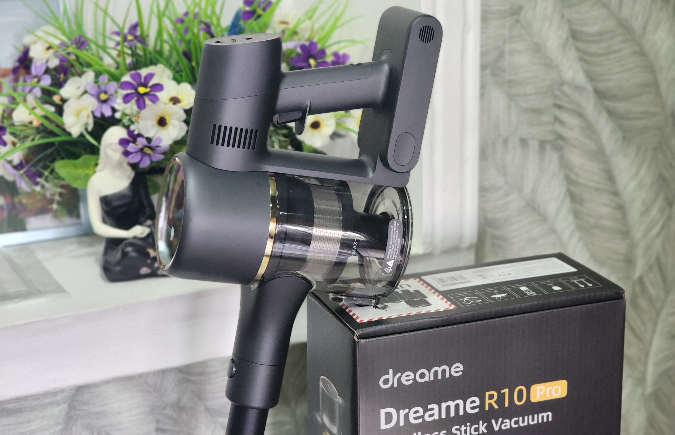 Пылесос беспроводной ручной Dreame R10 Pro Cordless Stick Vacuum