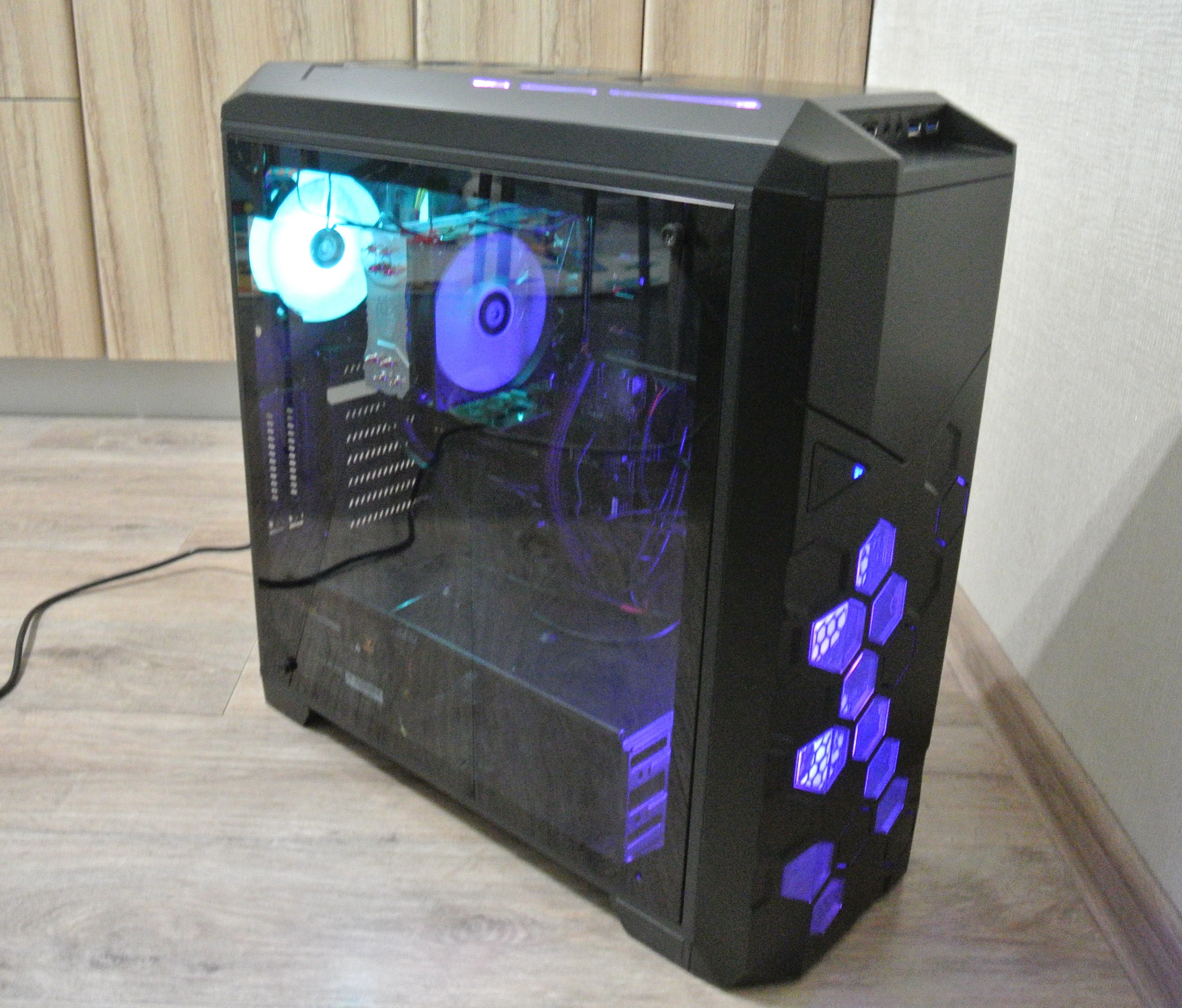Обзор компьютерного корпуса Formula V-Line 6000-RGB Black / Корпуса и ...
