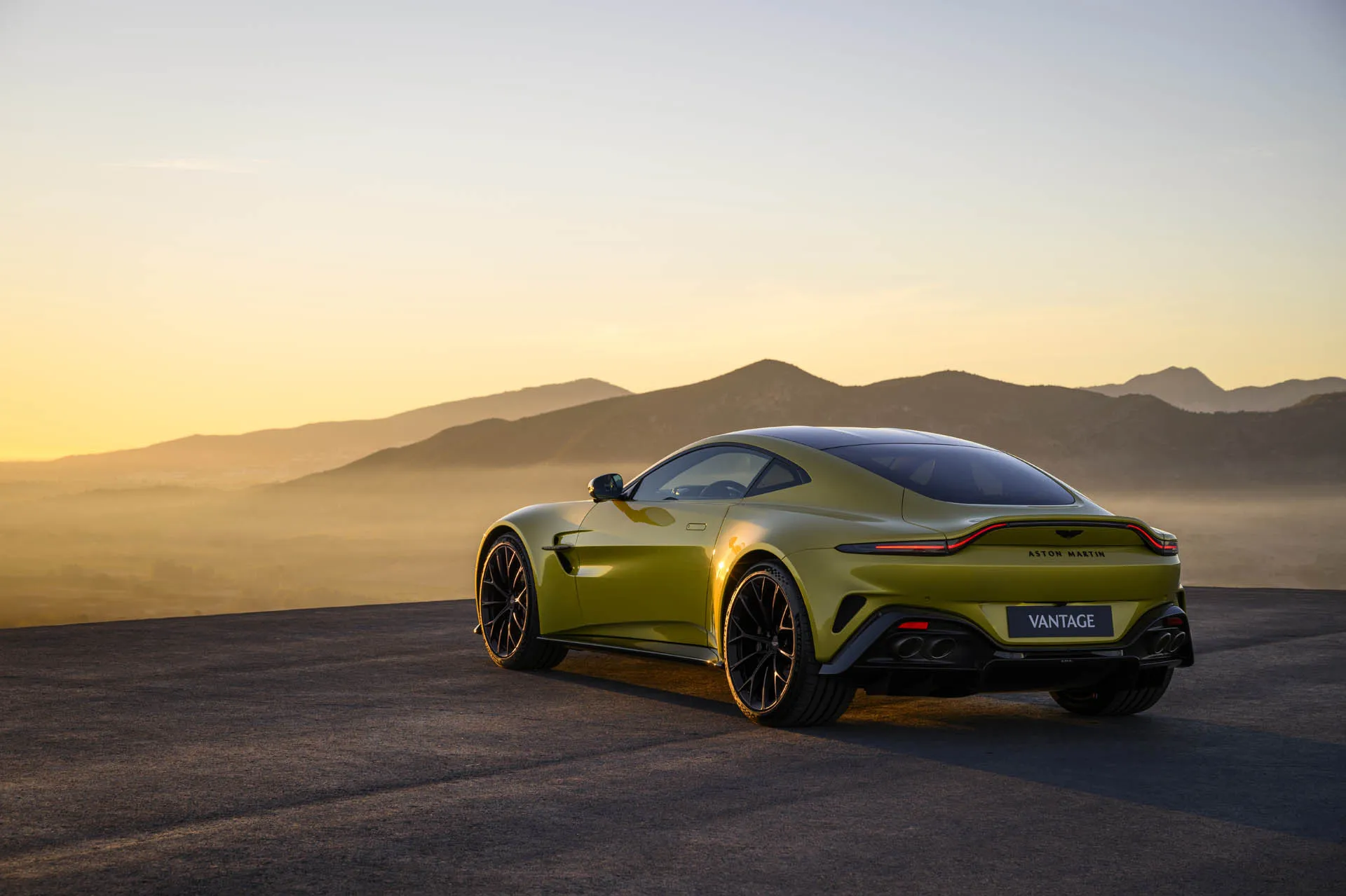 Aston Martin v8 Vantage Coupe