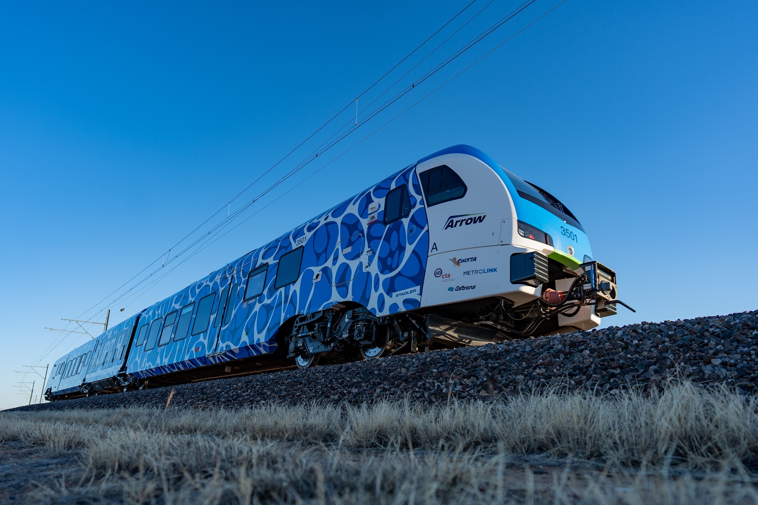 Электровоз Stadler Flirt H2 на водородных ячейках прошёл 2800 км без  дозаправки / Автомобили, транспорт и аксессуары / iXBT Live