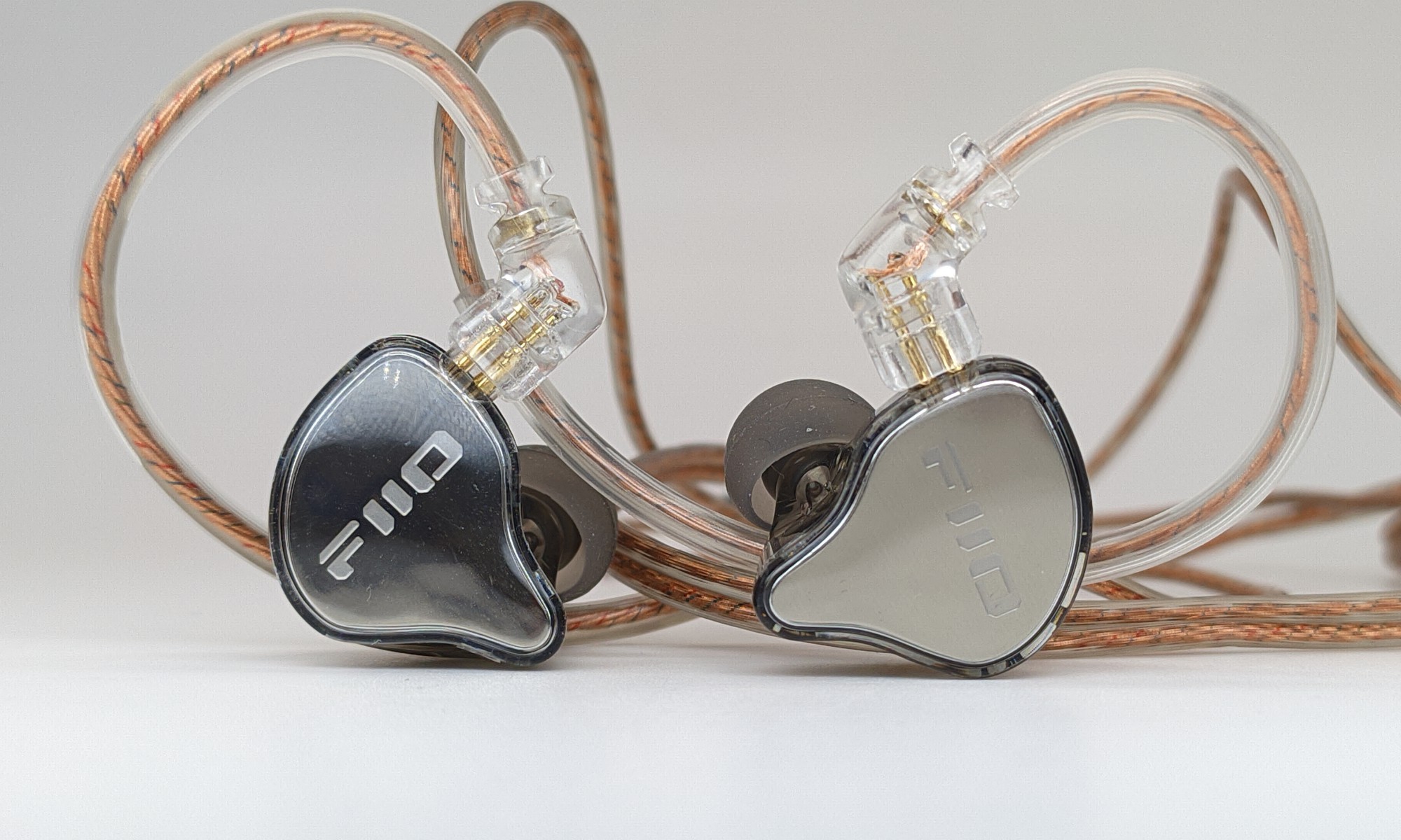 FiiO JD10 - задорно и драйвово - обзор внутриканальных динамических наушников JD10 / Аудио и звук / iXBT Live