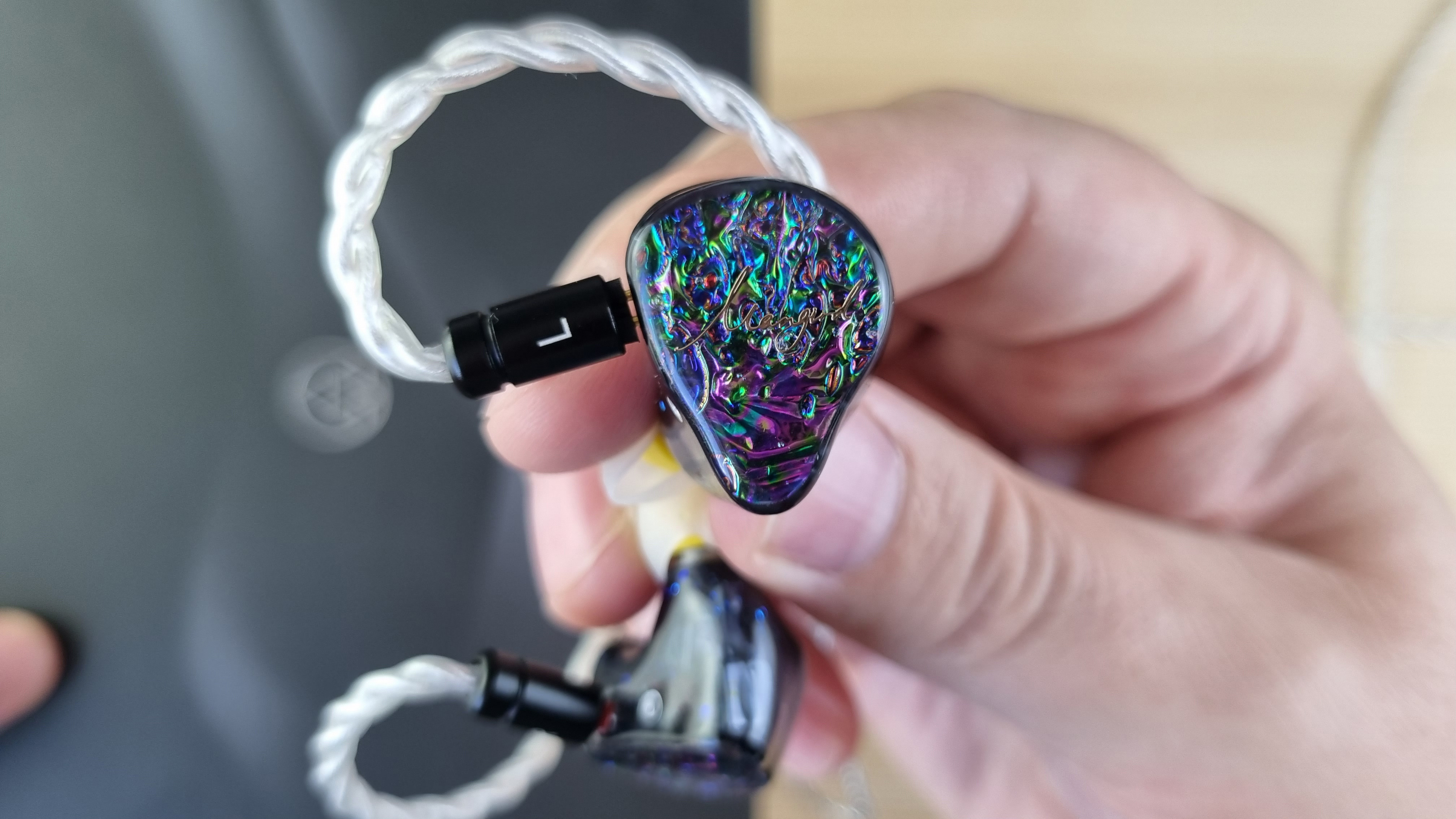 Обзор наушников Xenns Mangird Top Pro: серьезный звук и 10