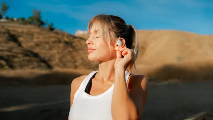 Представлены открытые наушники с поддержкой технологии Dolby Atmos и отслеживанием положения головы