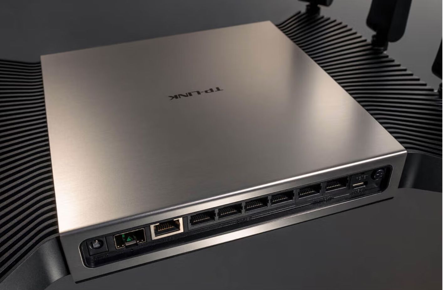 Два 10G-порта и Wi-Fi 7: TP-LINK выпустила роутер BE7200 / Сетевое