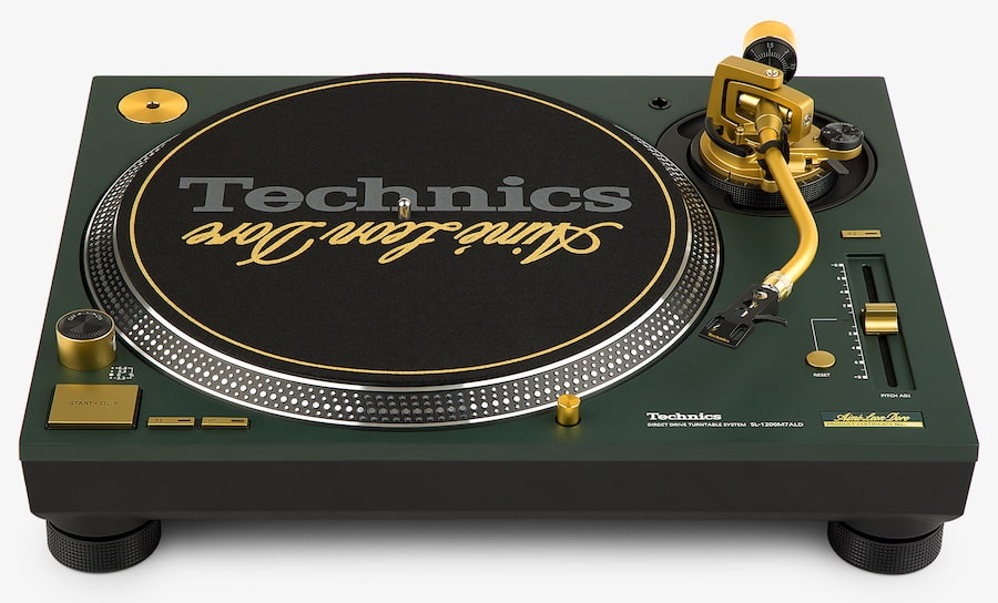 Легендарный SL-1200 теперь в зелёном: вышла лимитка Technics x