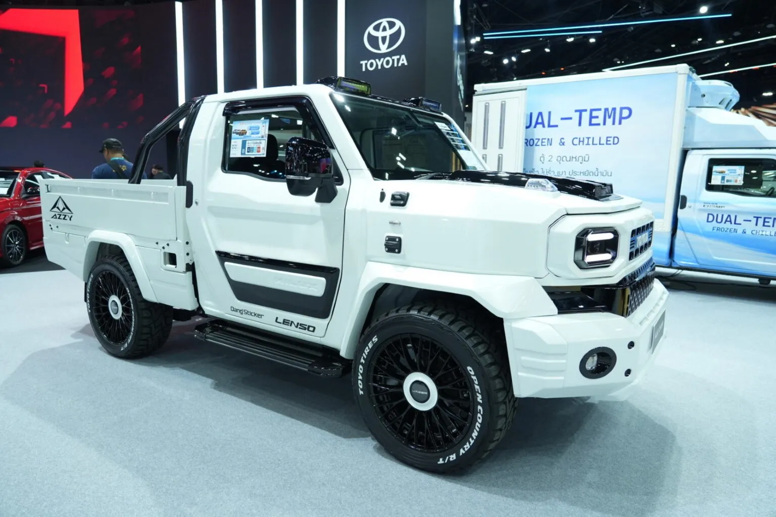 Toyota Hilux Champ получил Brabus-обвес и LED на крыше
